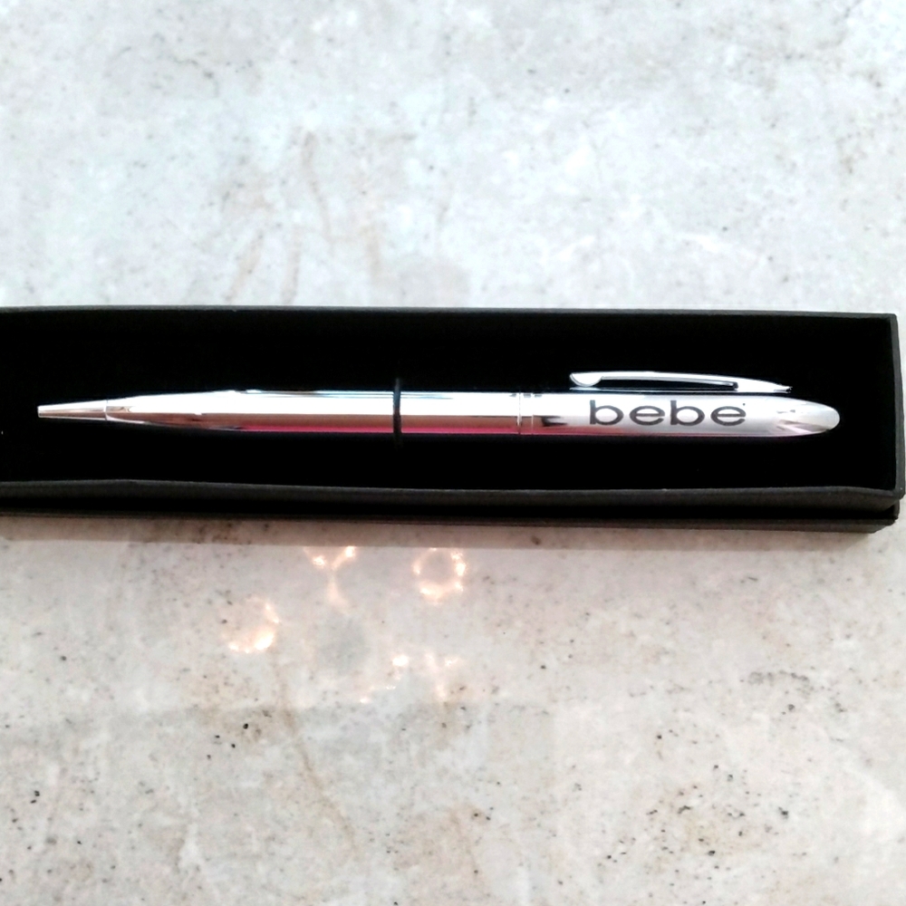 NWOT bebe Pen